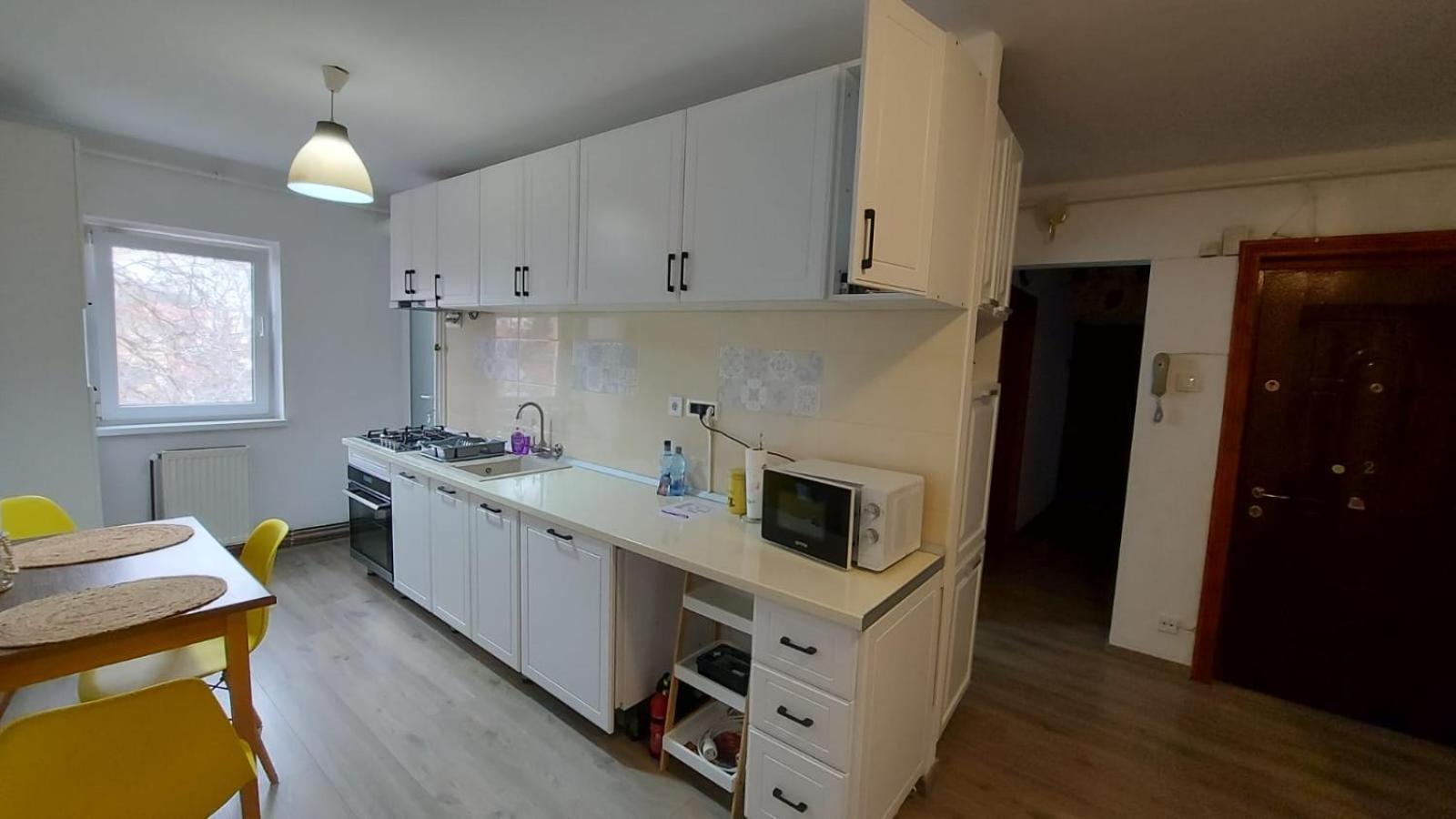 Apartament Spatios In Braşov Eksteriør bilde